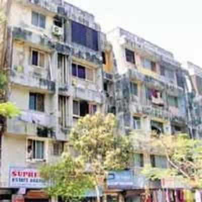Woman takes three kids, jumps from fourth floor flat after saas-bahu spat