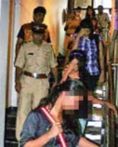 Can't stop terror, Mumbai cops round up kids