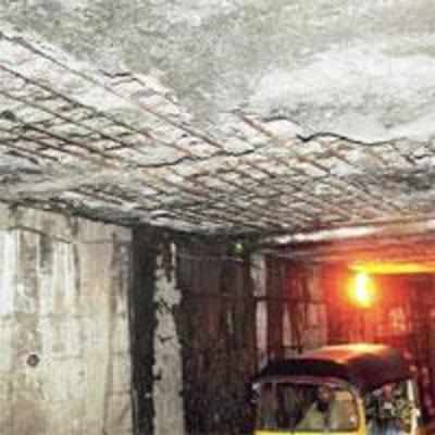 Cross Khar subway at your own risk