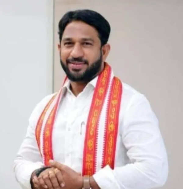 Former deputy mayor surrenders before Kadapa police