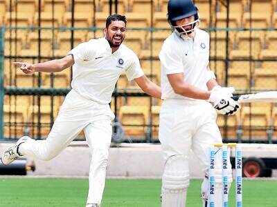 India Red lifts the Duleep trophy as India Green fails to perform