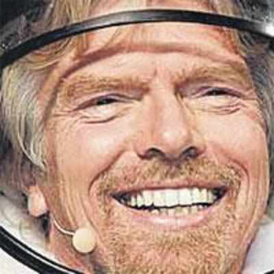 Richard Branson to be first man to marry off a couple in space