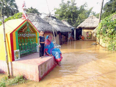 World Bank praises India's Cyclone Phailin evacuation efforts