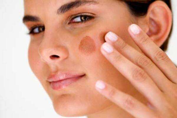 Foundation for the airbrushed effect