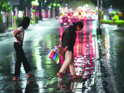 Dry days loom as monsoon takes leave