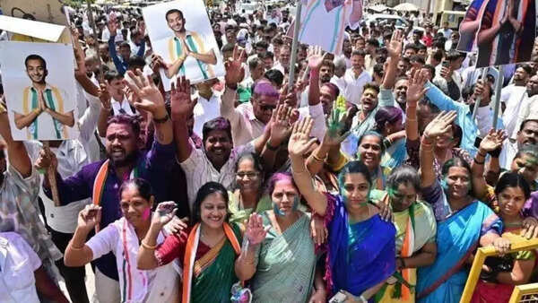 Karantaka bypolls: Muslim unrest gives Congress a scare, trims margin by 80% in Shamanur bastion