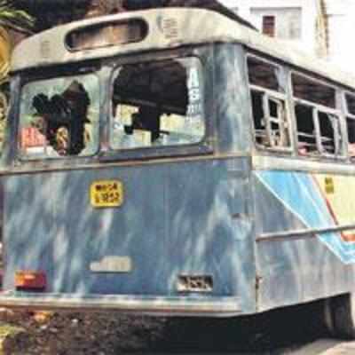 Mob smashes bus after driver runs over 9-year-old girl