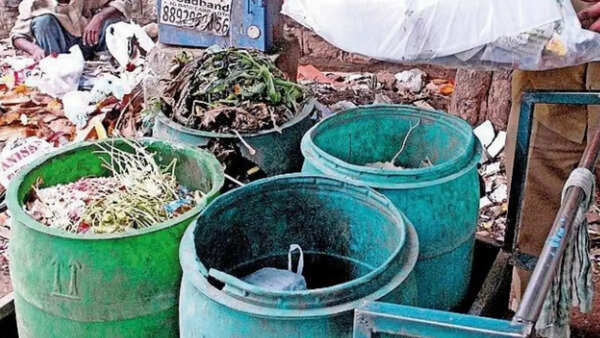 Civic body to Bengalureans: Segregate your waste or pay Rs 1,000 from April 1; special teams deployed to ensure compliance