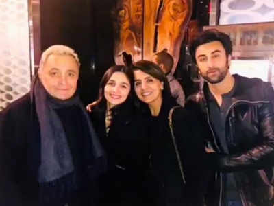 Alia Bhatt spends quality time with the Kapoors in New York