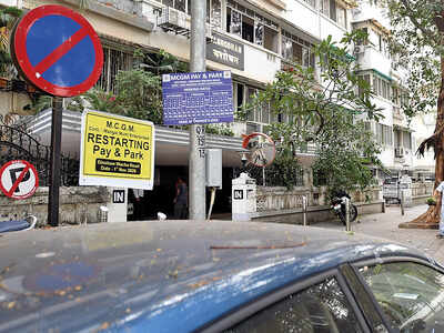 Street fight: Churchgate residents’ parking war with BMC intensifies