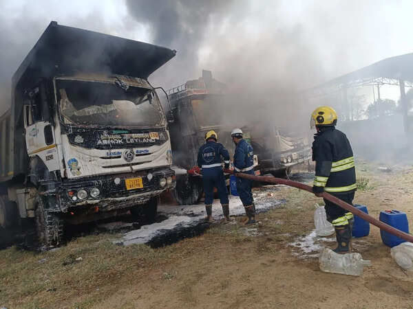 Vehicles gutted at Shriram Automall vehicle yard in Patancheru