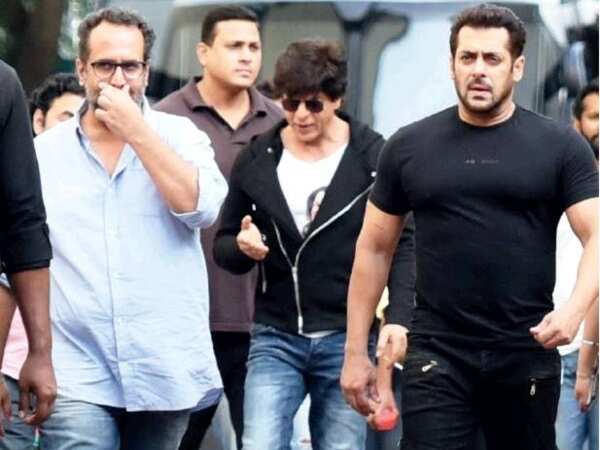 Shah Rukh Khan, Salman Khan come together this Eid with 'Zero' trailer attached to  'Race 3'