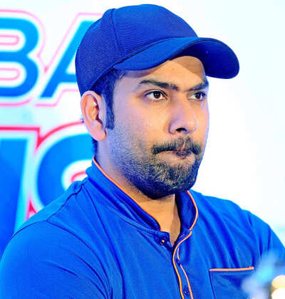 rohit sharma ipl 2018 mumbai indians complete squad that retained rohit sharma hardik pandya jasprit bumrah let go of harbhajan singh rohit sharma ipl 2018 mumbai indians