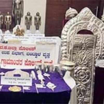 Dakshina Kannada cops nab temple thieves