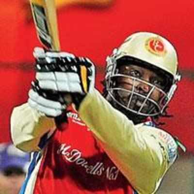Chris Gayle fires Royal Challengers into play-offs