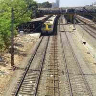 Railway slums take sting out of anti-Malaria drive