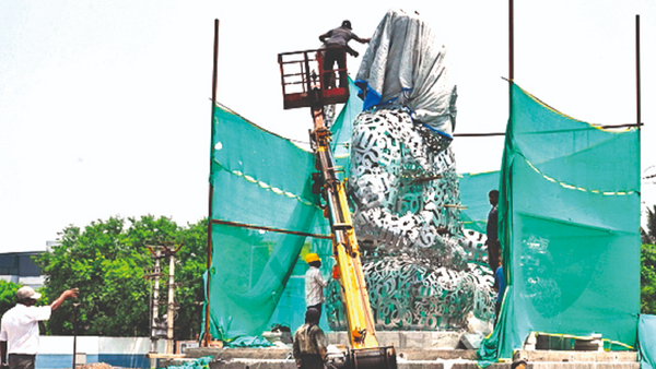 Thiruvalluvar statue to adorn Kurichi lake