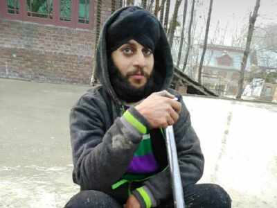 Sikh man shot dead by militants in Tral