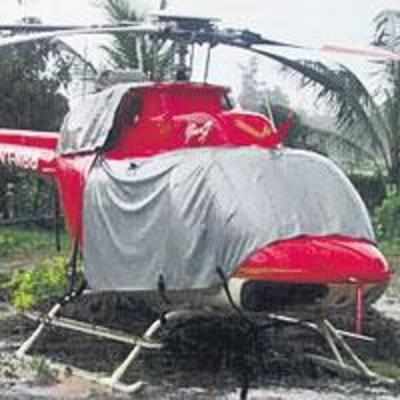 Bad weather lands copter outside eatery