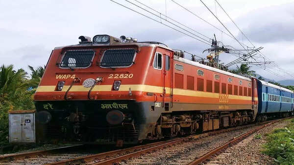 18 trains cancelled due to track-doubling work on Samastipur–Darbhanga section
