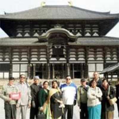 Itinerary change spares tourists from quake shock
