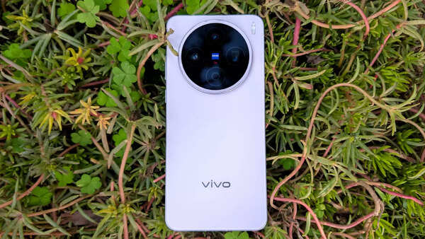 Vivo X200T quick review: 5 things to know about Vivo’s flagship-grade phone
