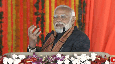 PM Modi Kashmir Visit Highlights: Jammu and Kashmir touching new heights of  development after abrogation of Article 370, says PM Modi in Srinagar - The  Times of India