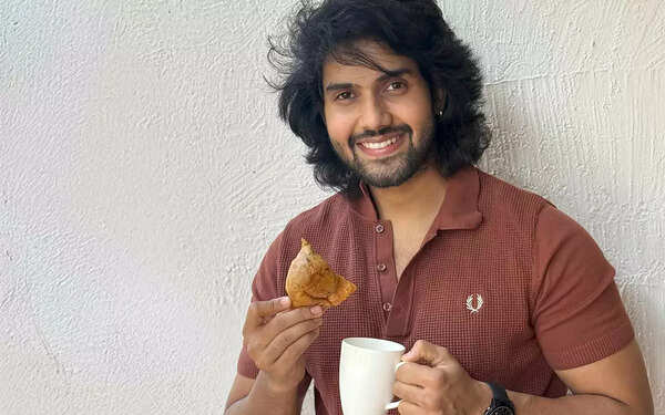 Samosas remind me of home, childhood & simple joys: Sai Ronak