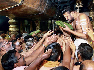 Sabarimala verdict: SC to set date today for hearing review pleas