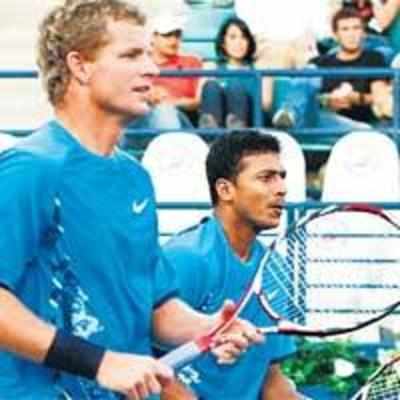 Bhupathi-Knowles lose in Miami final