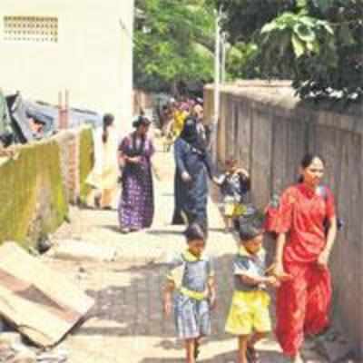 Vikhroli school defies govt order, remains open