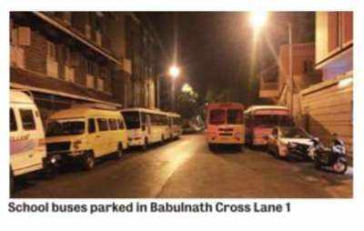 Mumbai: It's residents vs school buses at Babulnath
