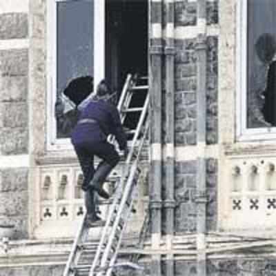 Increments only for Taj firemen, not for those at Oberoi, Nariman House
