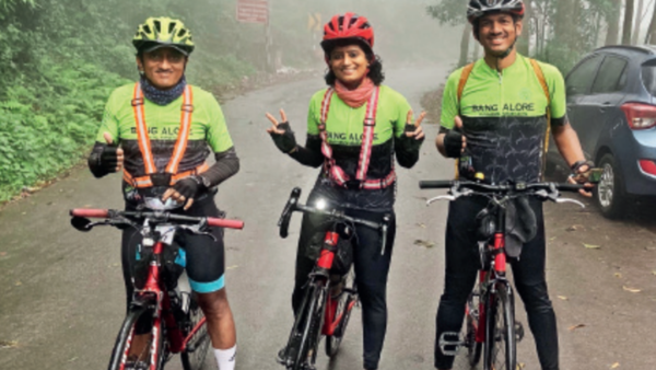 They went on a cycling spree to make Christmas holidays memorable