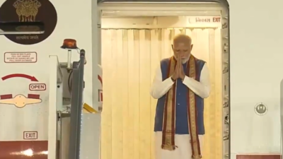 PM Modi Laos Visit Live Updates: PM Modi departs for India from Lao PDR after his two-day visit - The Times of India