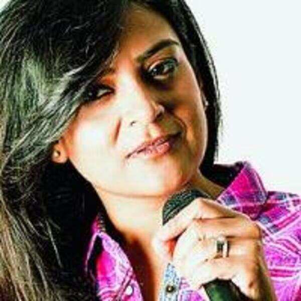 <b></b><b><b><strong>I want to explore story-telling: Kaneez Surka</strong></b></b>