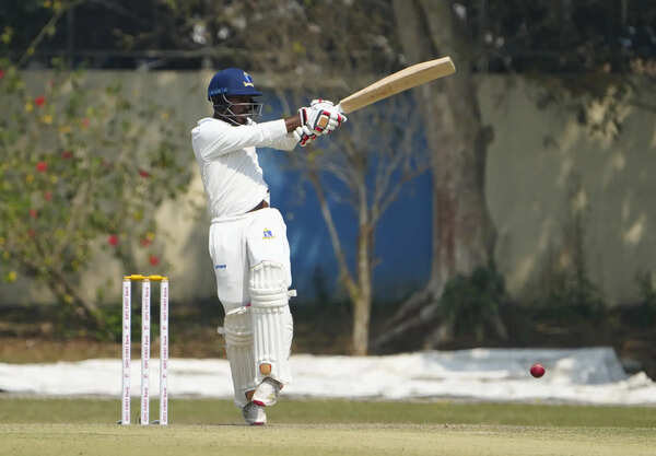 Ranji Trophy: Sudip Gharami stands tall for Bengal again
