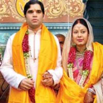 Busy Sonia skips Varun's wedding