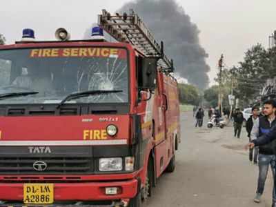 Citizenship Act protest: Violence, arson in south Delhi; buses torched