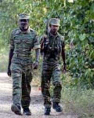 Sri Lanka troops enter LTTE headquarters of Kilinochchi