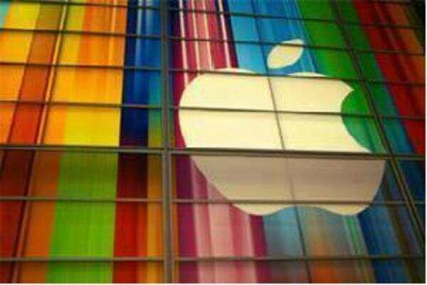 Apple to be considered as a ‘marquee’ investor: IT Secretary