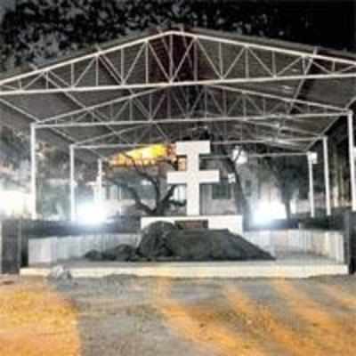 BMC moves to save Bandra plot from politician