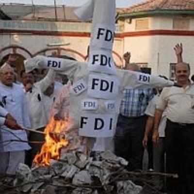 FDI protest: Traders' shutdown in Mumbai