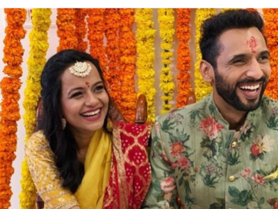 Dance India Dance fame Punit Pathak gets engaged to Nidhi Moony Singh