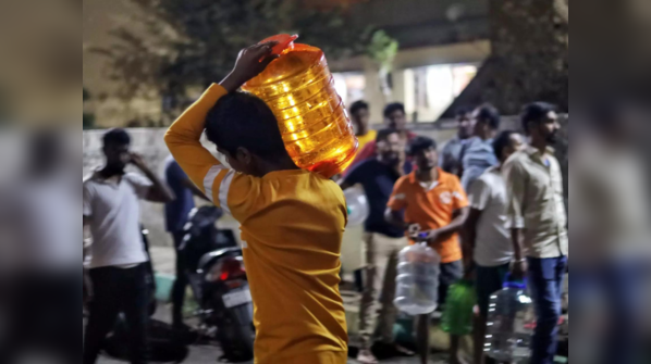 ​Bengaluru hit by water crisis; milk tankers come to rescue