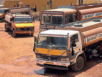Borewells are dried up in Namma Bengaluru; private tankers act pricey