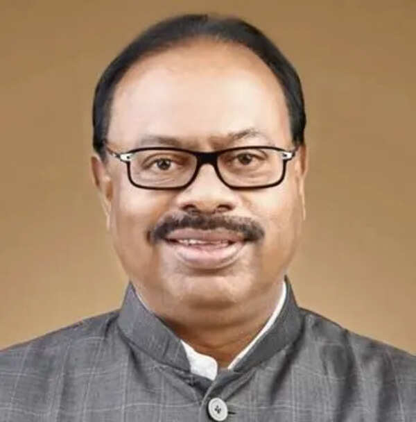 Pollution-free Nagpur by 2047: Bawankule seeks action blueprint