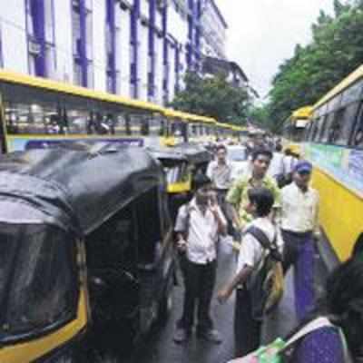 Residents go to traffic cops for help in Poddar school bus dispute