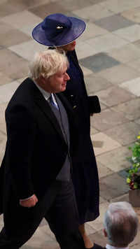 Former PM <i class="tbold">boris johnson</i> arrives at Westminster Abbey