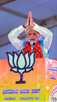 Congress banks on anti-incumbency, BJP pins hope on Modi wave